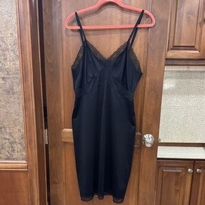 Gaymode Classic Black Lace-Trim full Slip size 40